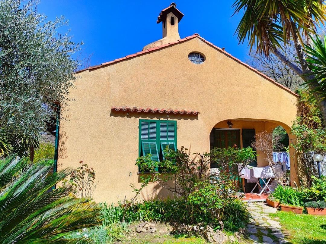L'Uliveto D'Argento Bed and Breakfast Finale Ligure Eksteriør billede