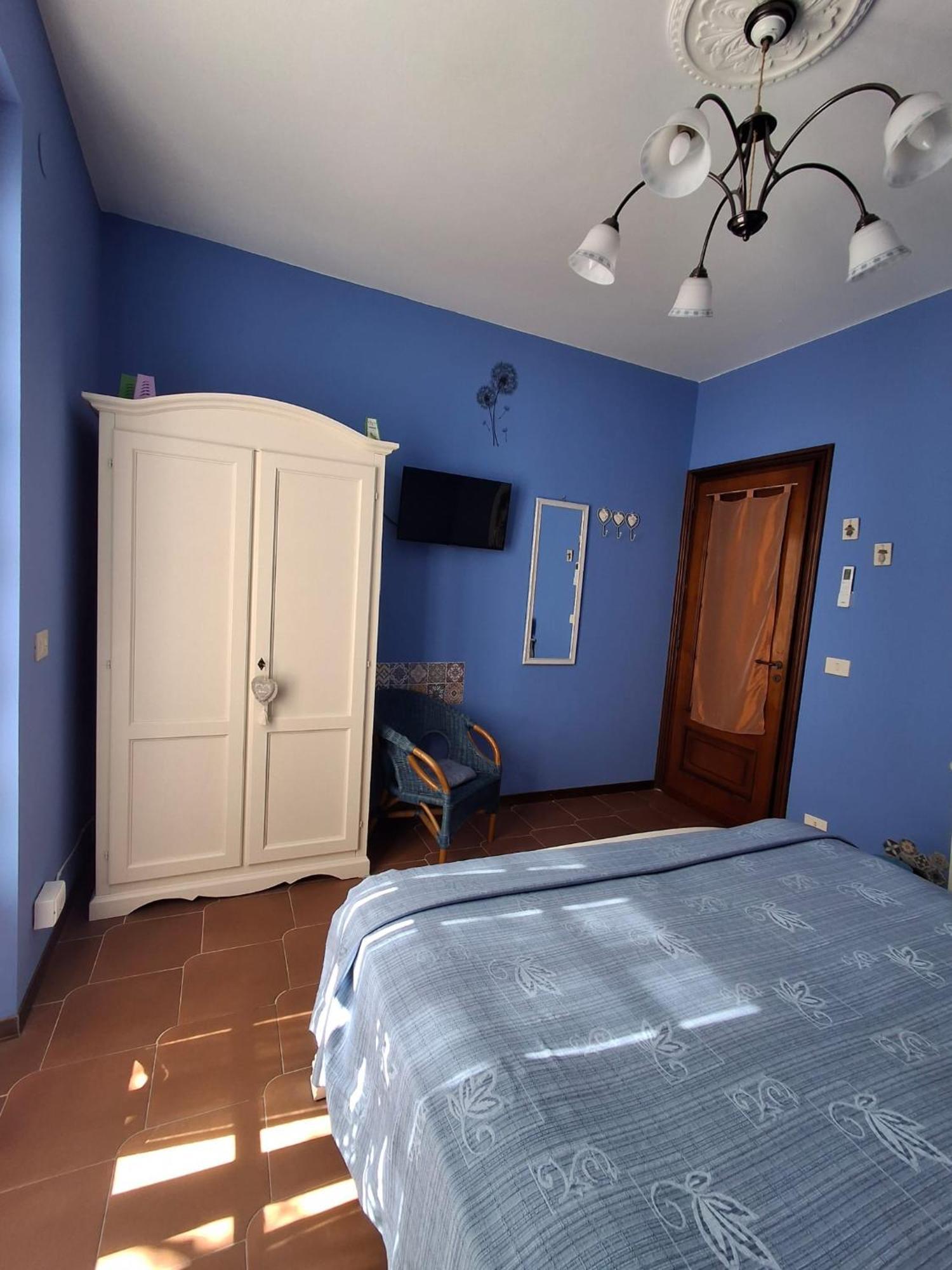 L'Uliveto D'Argento Bed and Breakfast Finale Ligure Eksteriør billede